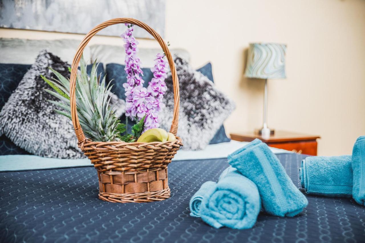 The Valley Oasis Inn Saint Joseph Экстерьер фото